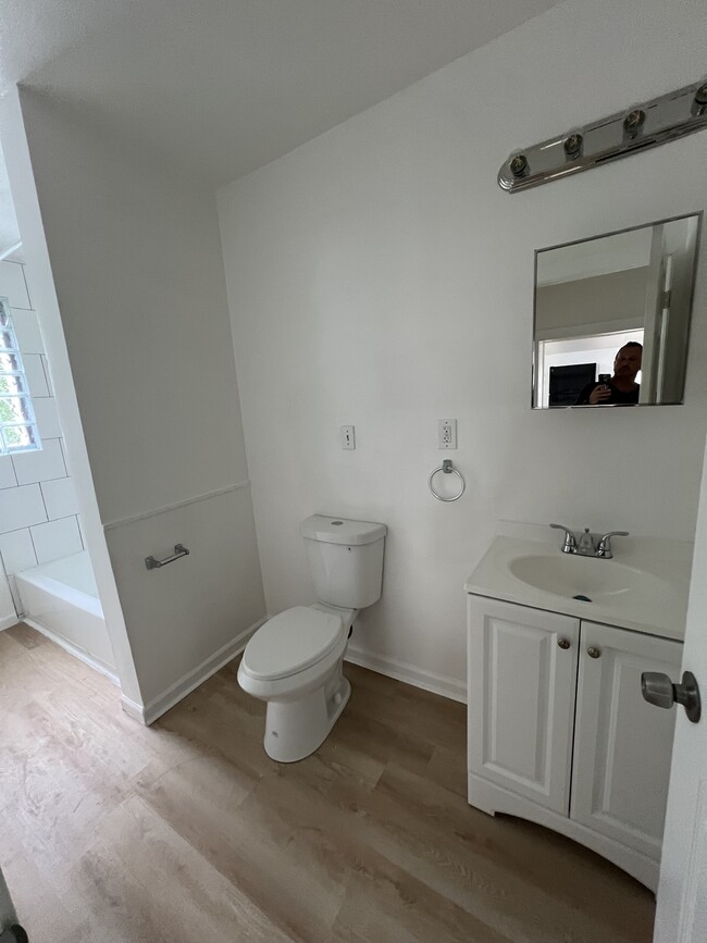 Photo - 3203 Tytus Ave Unit 3