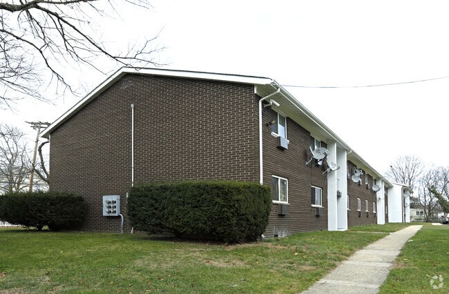 Photo - Willow Brook Apartments