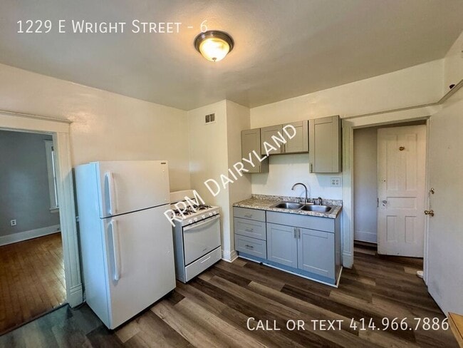 Building Photo - 1229 E Wright St Unit 6 Rental