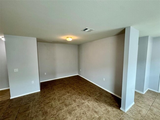 5816 Knoll Pines Pass