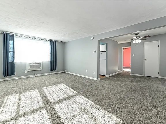 Photo - 5900 Babcock Blvd Unit Apt 37