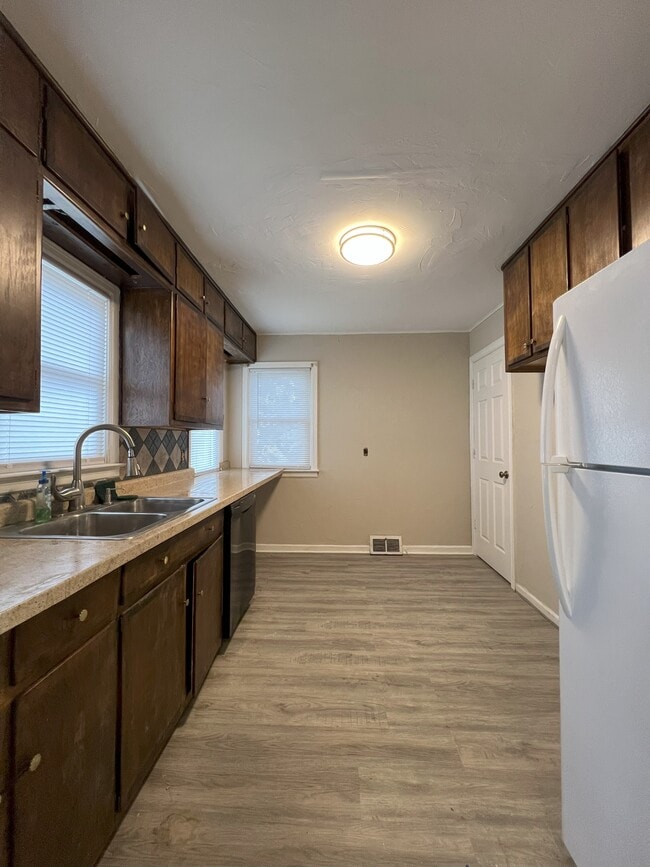 Photo - 1323 Fairmount St