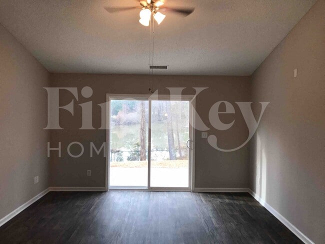 Photo - 2024 Summit Ridge Ln