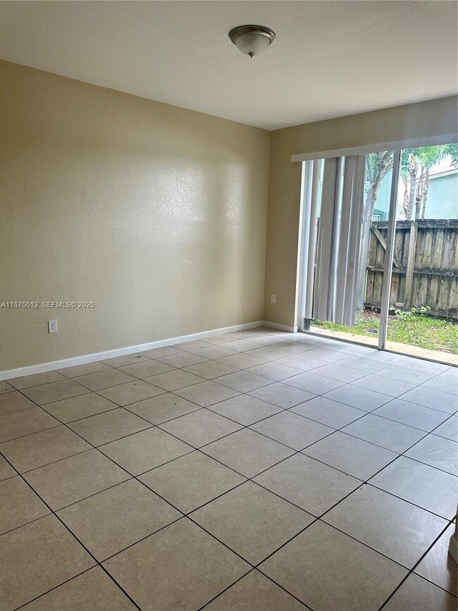 Photo - 2834 SE 16th Ave