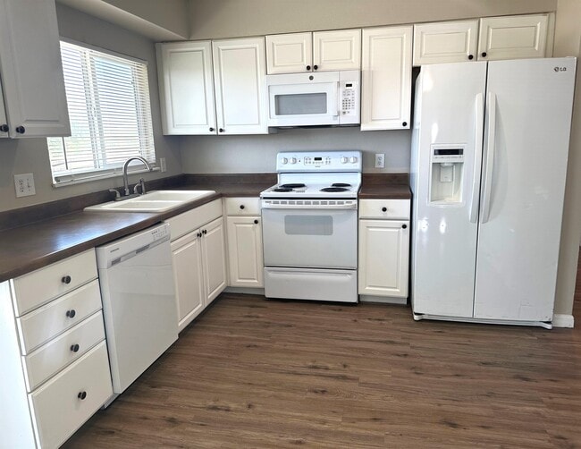 Photo - 15501 E Jewell Pl