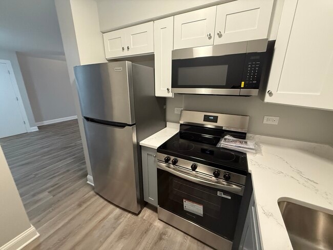 Photo - 744 W Gordon Terrace Unit 206