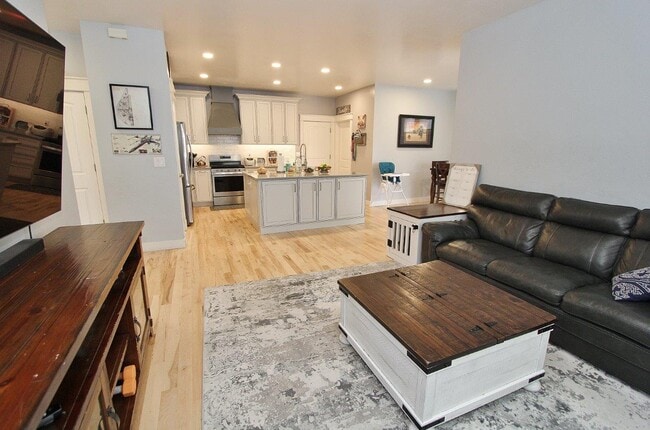 Photo - 3689 N Colbourne Way