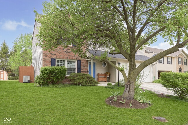 Photo - 266 E Pine Ridge Dr