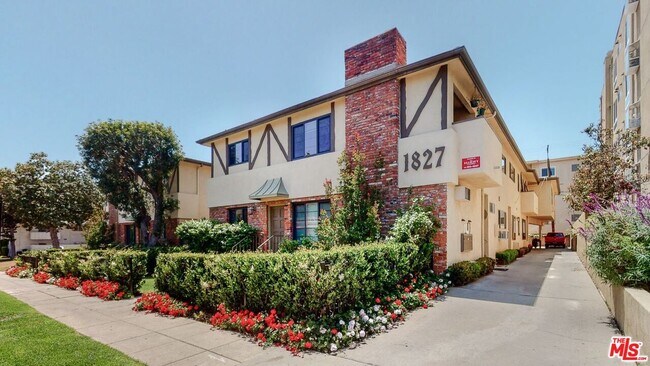 Building Photo - 1827 Manning Ave Unit 6 Rental