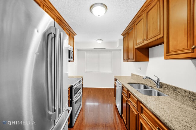 Photo - 111 S Baybrook Dr Unit 214