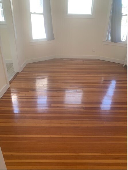 Photo - 3 Harold Park