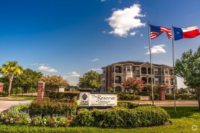 Building Photo - Reserve at Tranquility Lake Rental