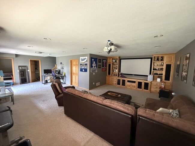 Photo - 12823 Zilla St NW