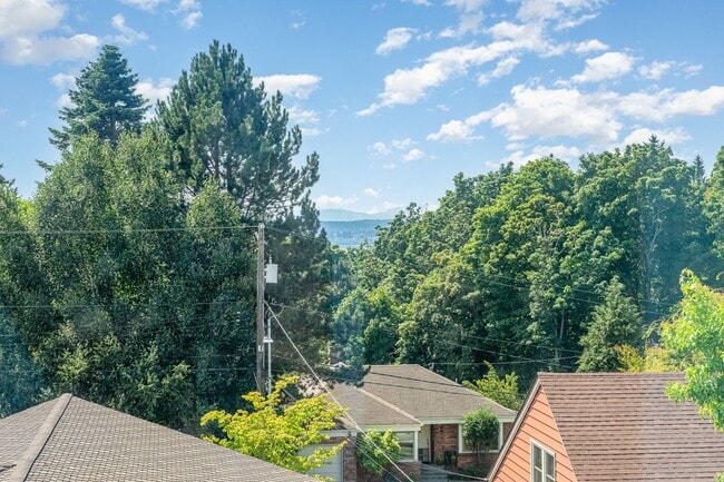 Photo - 4bd/3ba Seattle Home
