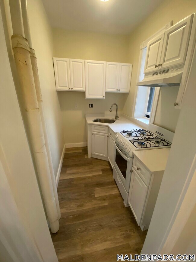 Photo - 17-19-19 Washington St S Unit 202