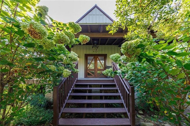 Building Photo - 1015 Loliver Ln