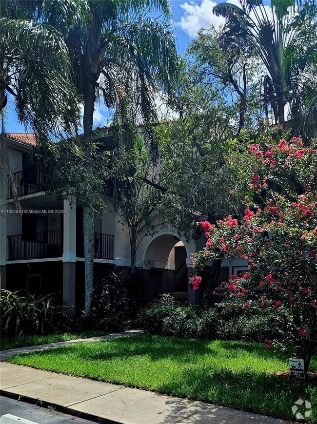Building Photo - 10121 W Sunrise Blvd Unit 105 Rental