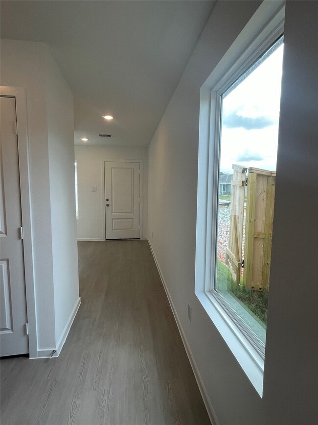 Building Photo - 5631 Shelford Birch Dr