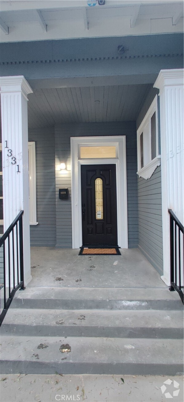 Building Photo - 1331 S Park Ave Rental