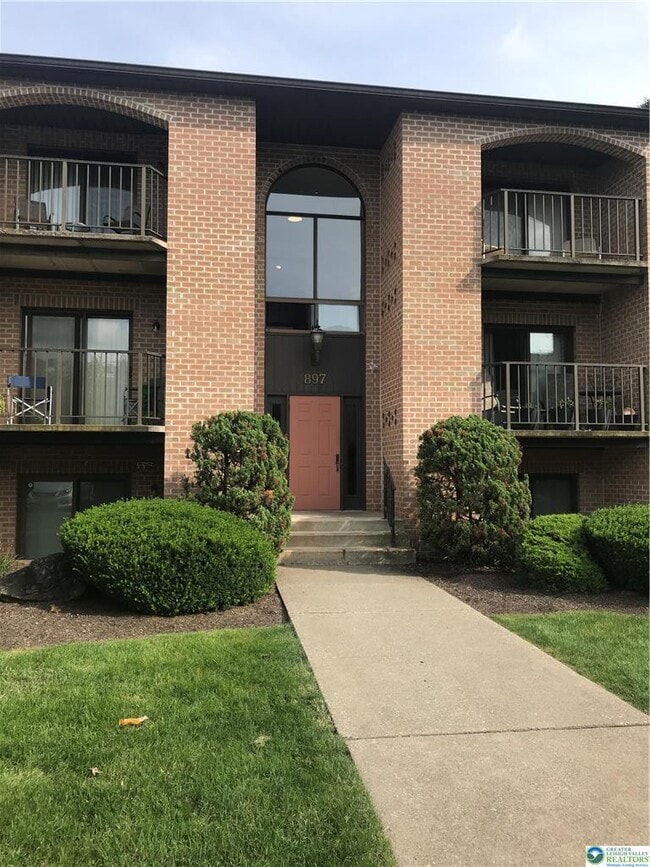 897 Cold Spring Rd Unit 10