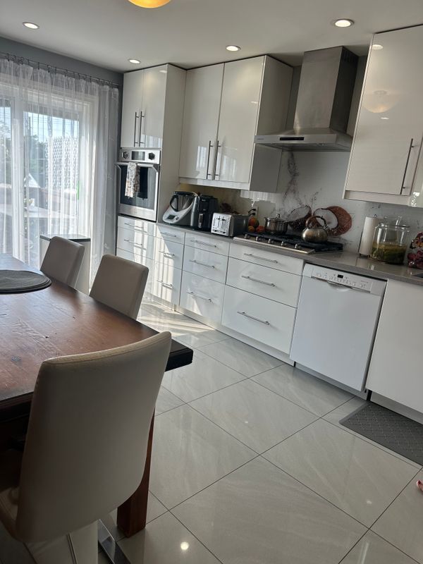 Photo - 211 Milton Ave Apartamento