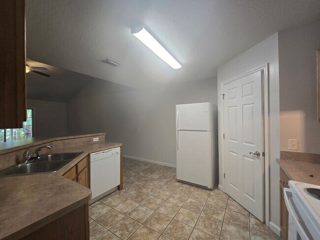 Photo - Move In Special 1/2 Off First Month's Rent...