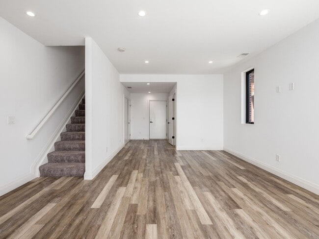 Photo - 911 N 4th St