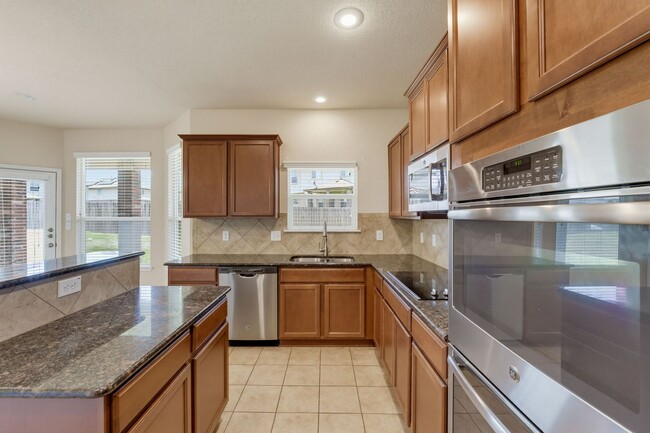 Photo - 9701 Raeburn Court