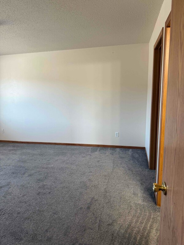 Photo - 2109 17th St S