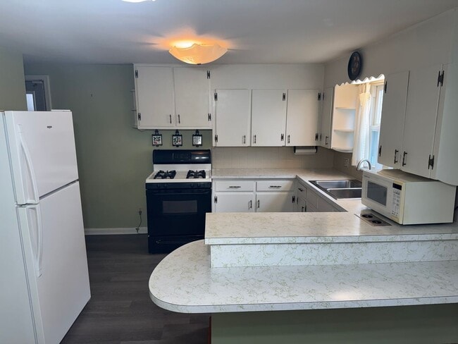 Photo - 2600 Harrison Ave