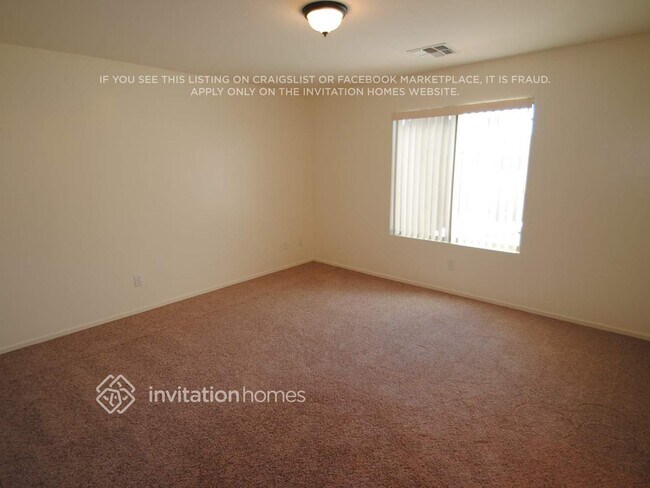 12575 W Lisbon Ln