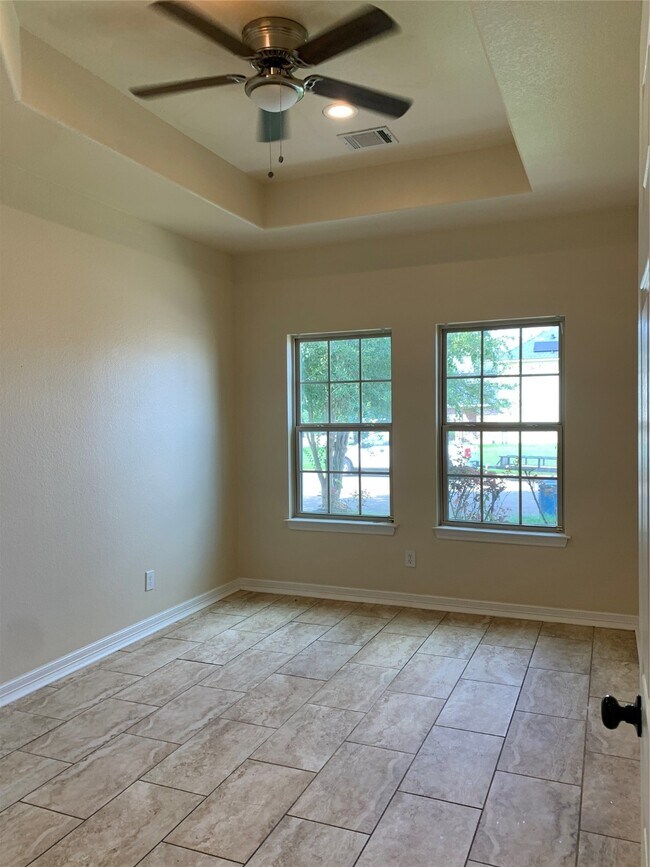 Photo - 14914 Darbydale Dr