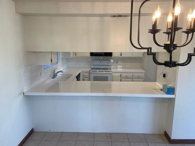 Photo - 7537 Jerez Ct