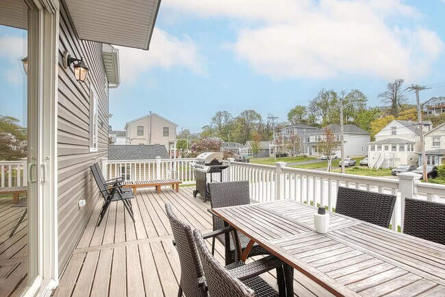 Photo - 45 2nd St