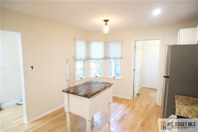 Photo - 56 Coriander Dr