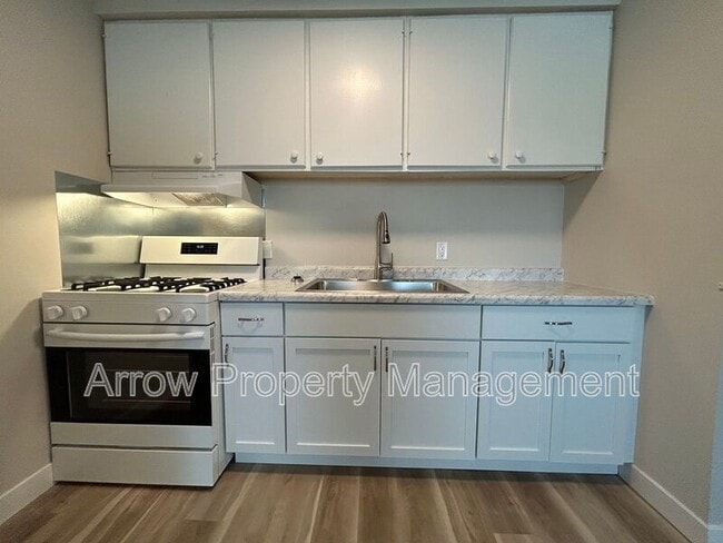 Photo - 2119 Arbor St