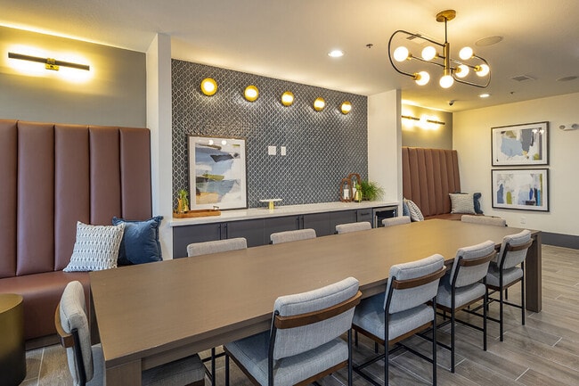 Photo - 33ThirtyThree