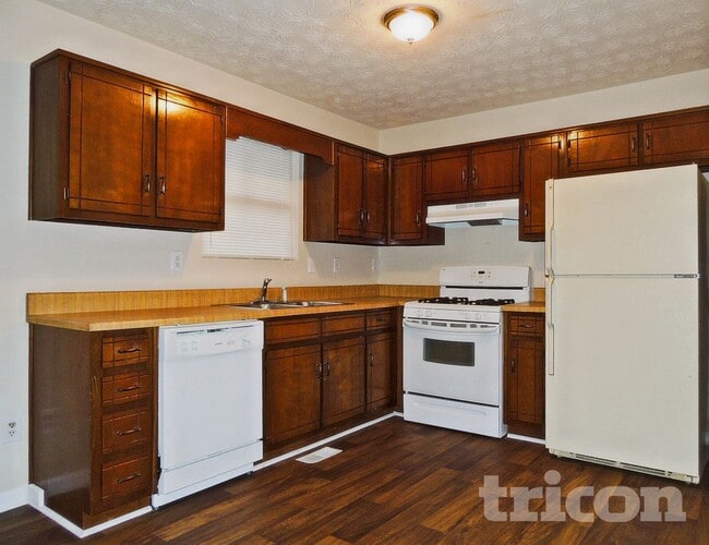 Photo - 4193 Macduff Dr