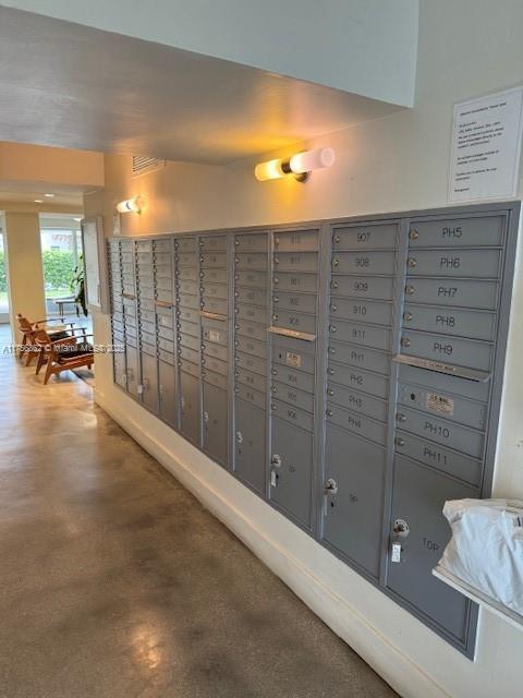 Photo - 7928 West Dr Unidad 304