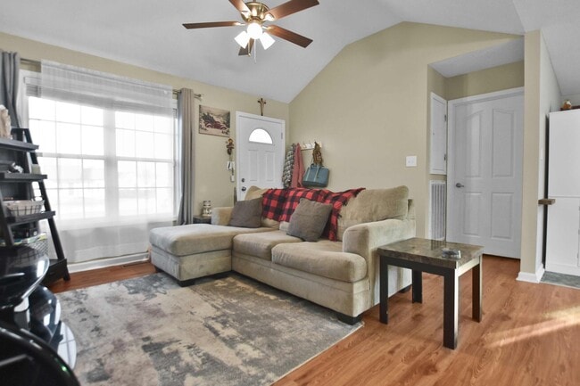 Photo - Pet Friendly Three Bedroom with Bonus!