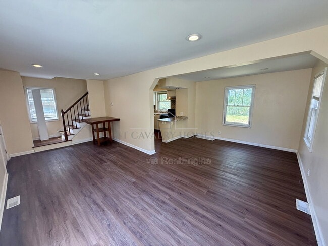 Photo - 472 Keck St