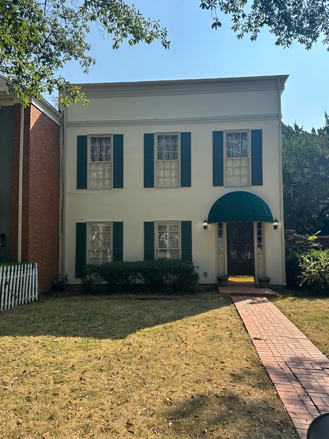 Building Photo - 2967 Old Farm Rd Rental