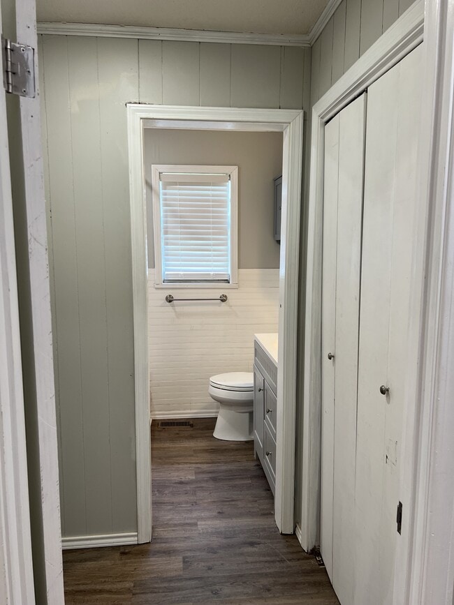 Photo - 2713 State Hwy 315