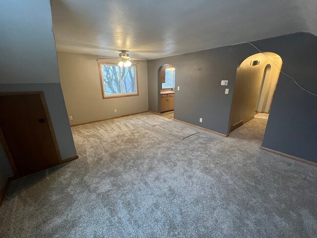 Photo - 2520 28th St SE Unit 2