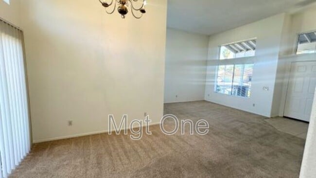 Photo - 2968 Coral St