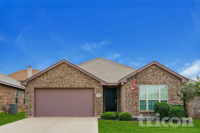 Building Photo - 8405 Weeping Cherry Ln