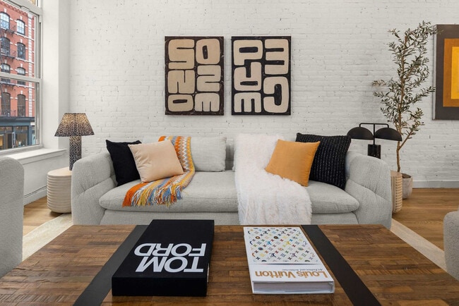 Photo - 69 Leonard St Unit ID1255361P