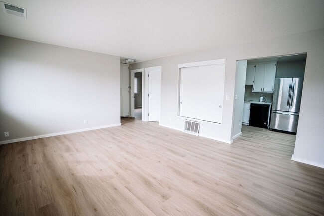 Photo - 1440 Myrtle Avenue Unidad #1