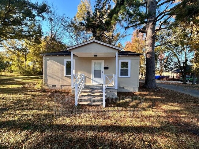 Building Photo - 412 Oates St