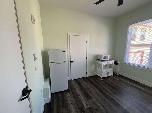 Photo - 732 E. Santa Clara St.